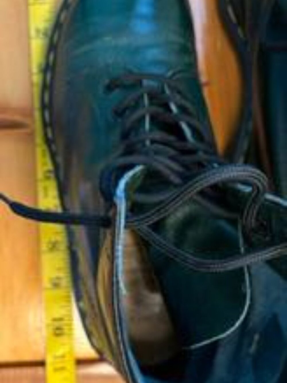 Dr. Marten Original green 8 eyelet 1460 Air Wair w/bouncing soles boot - Picture 4 of 16